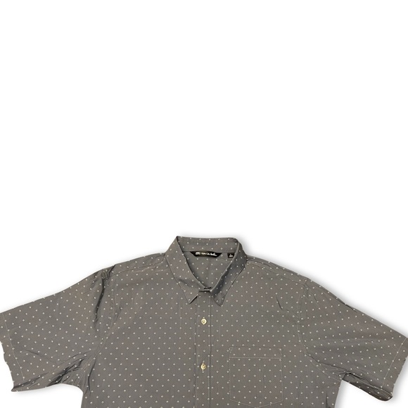 Travis Mathew practically new button up - Picture 2 of 4